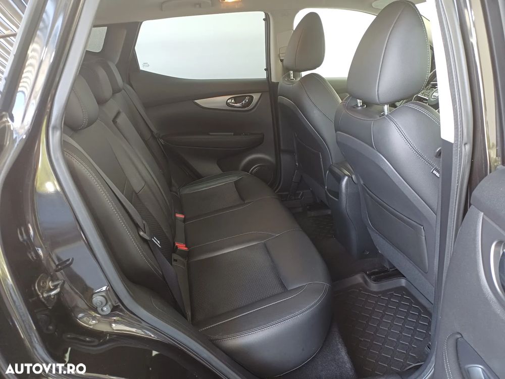 Nissan Qashqai 1.5 DCI Start/Stop Tekna - 25