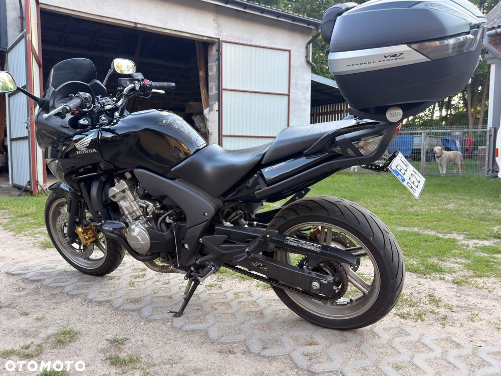 Honda CBF - 4