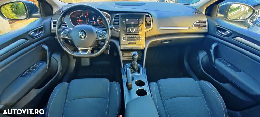 Renault Megane TCe 140 GPF Zen - 8
