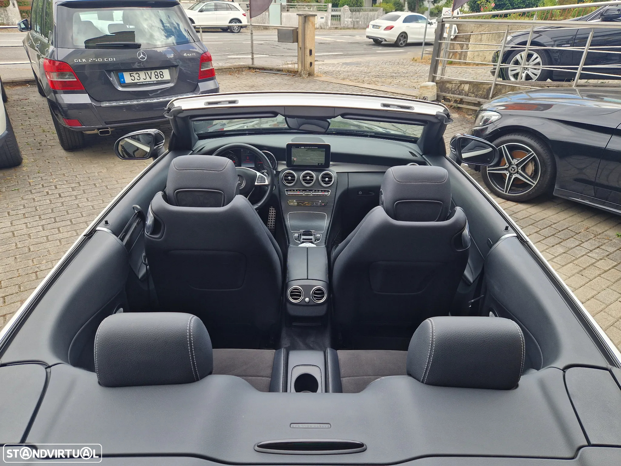 Mercedes-Benz C 220 d Coupe 4Matic 9G-TRONIC AMG Line - 26