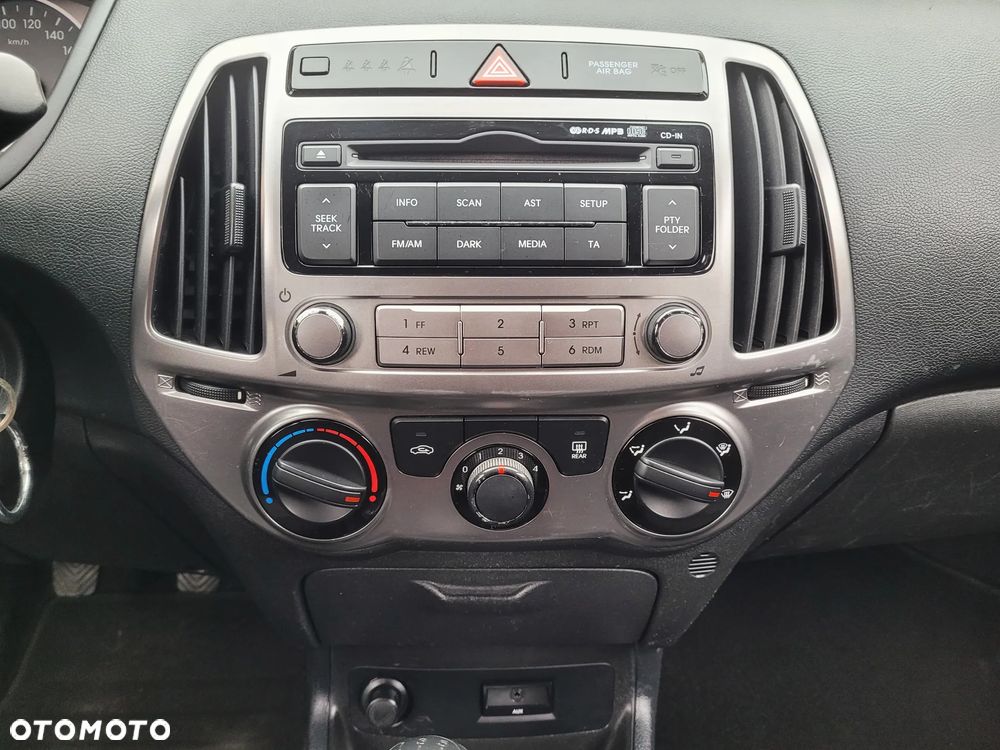 Hyundai i20 1.25 Classic - 12