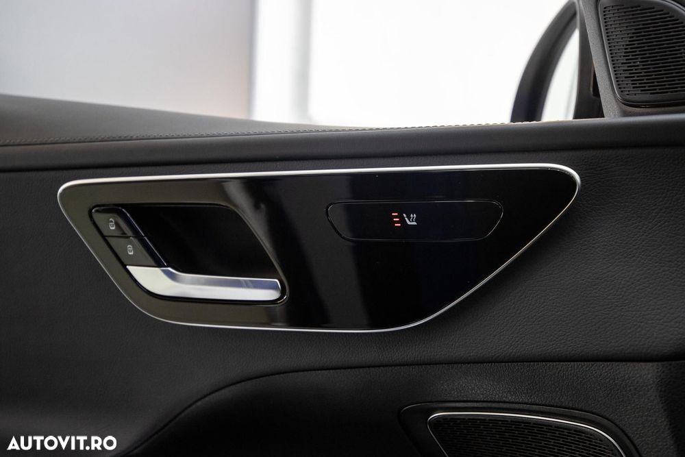 Mercedes-Benz C - 30