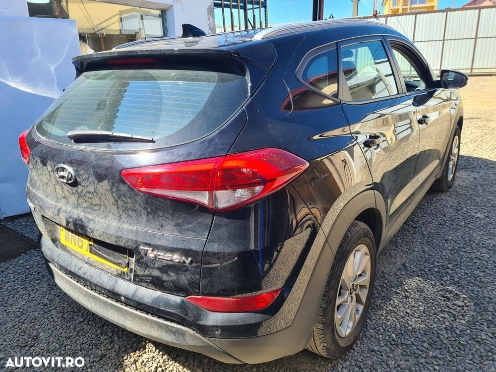 Dezmembrari dezmembrez  Hyundai Tucson 3 1.7 Diesel - 8