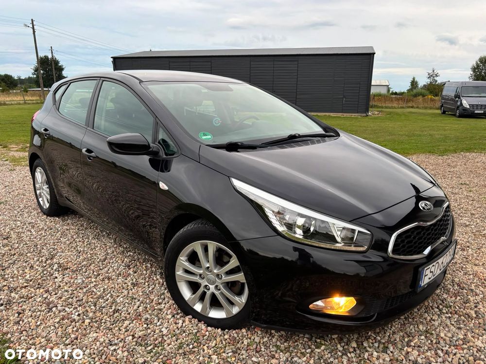 Kia Ceed 1.6 Crdi M Euro2012 - 12