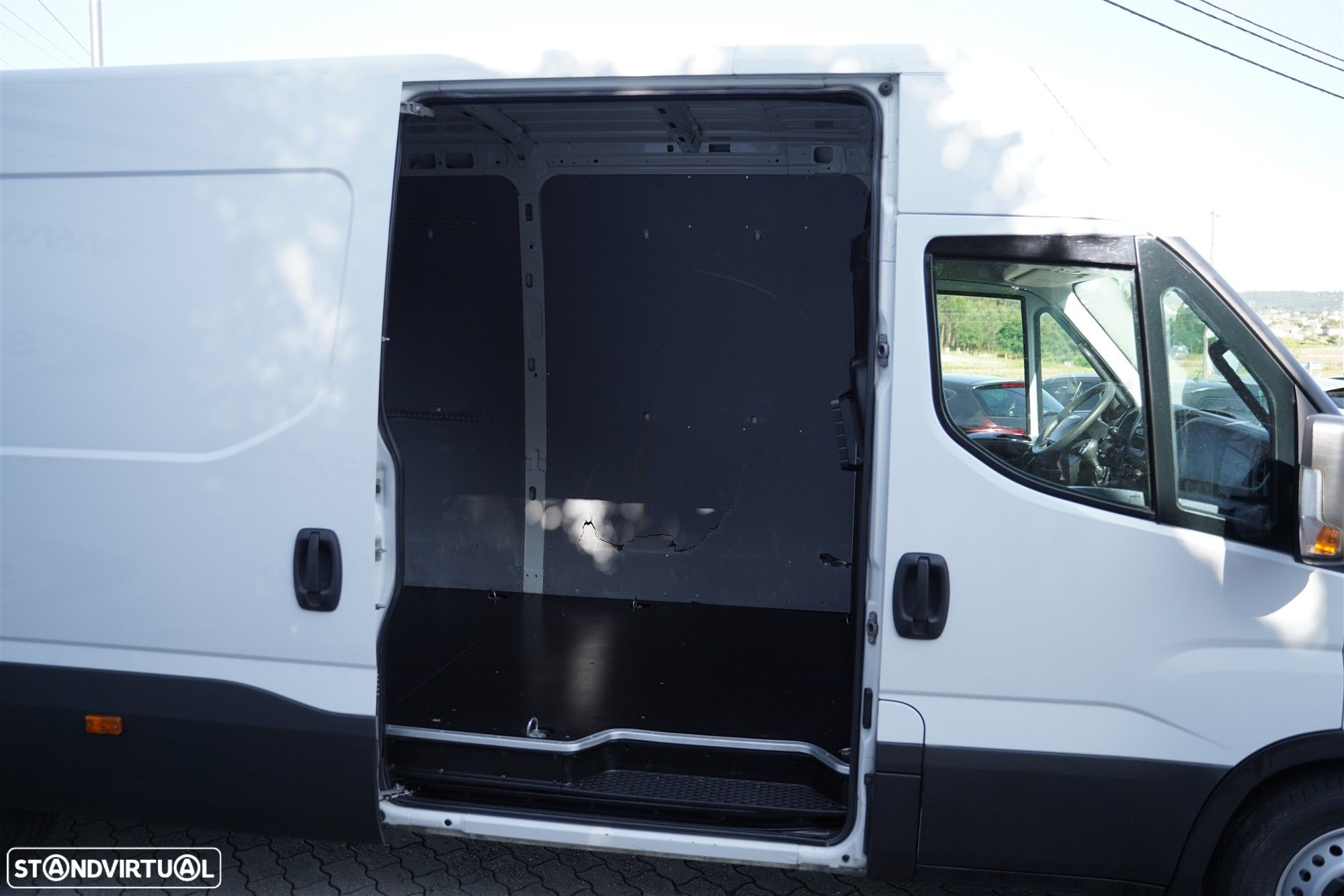 Iveco Daily 2.3 35S14 4100  CX. Aut. - 7
