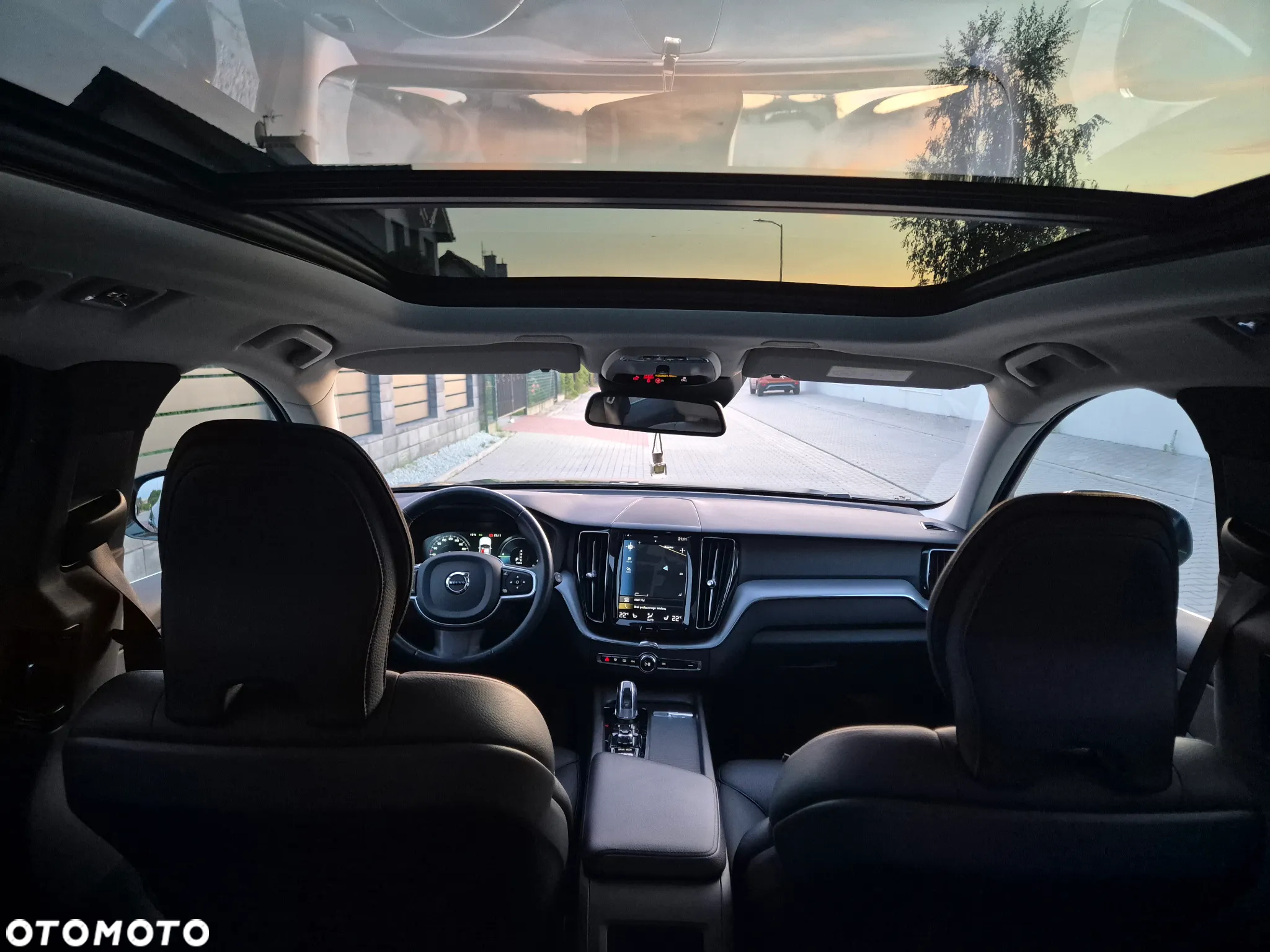 Volvo XC 60 T6 AWD Geartronic Momentum - 20