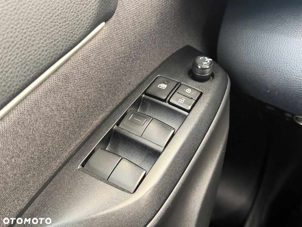 Toyota Yaris Cross Hybrid 1.5 Comfort - 38