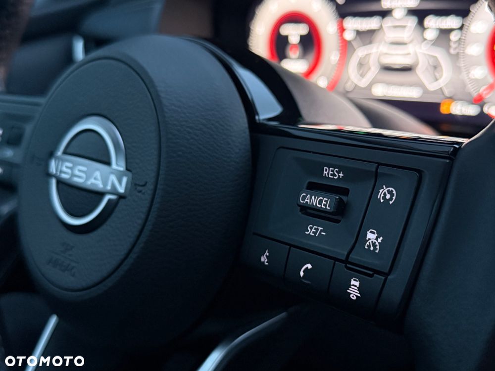 Nissan Qashqai 1.3 DIG-T MHEV Tekna - 16