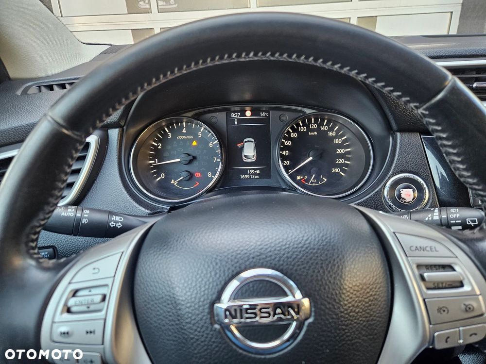 Nissan Qashqai 1.2 DIG-T N-Connecta EU6 - 18