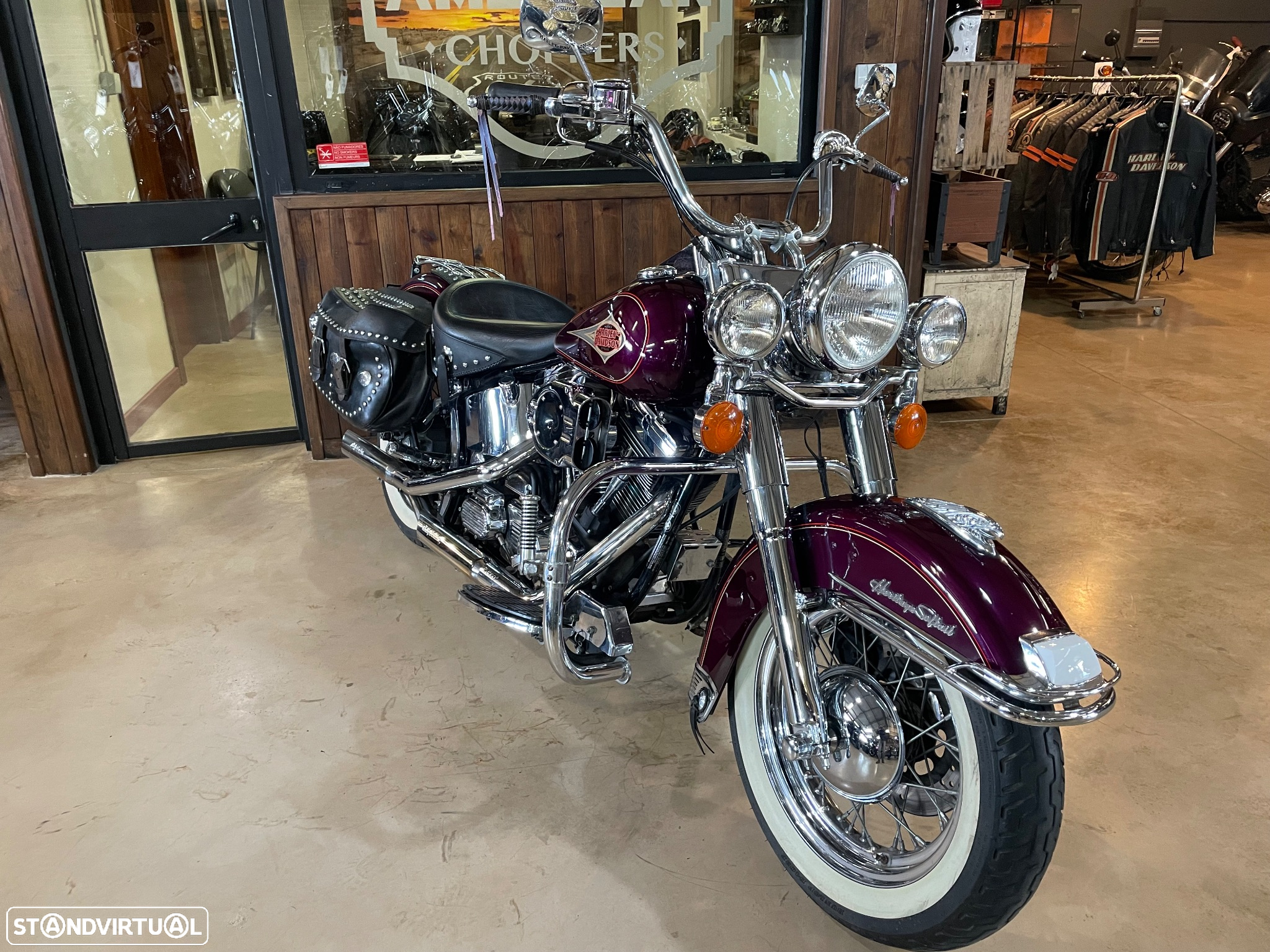 Harley-Davidson FLSTC - 10