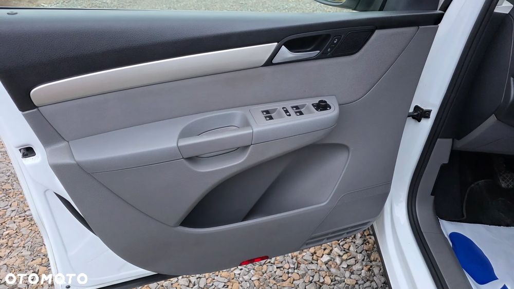 Seat Alhambra 2.0 TDI Ecomotive Reference - 12