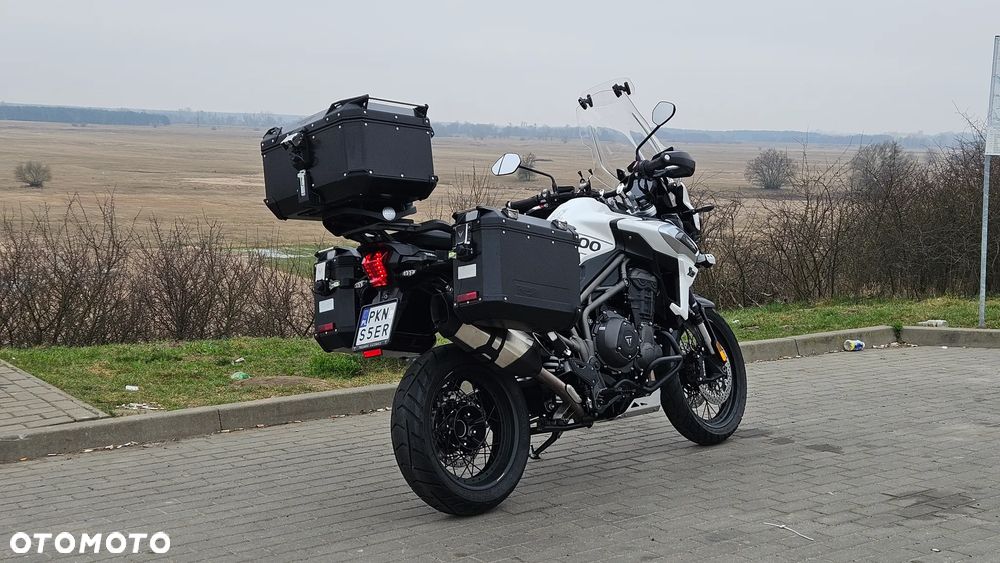 Triumph Tiger - 4