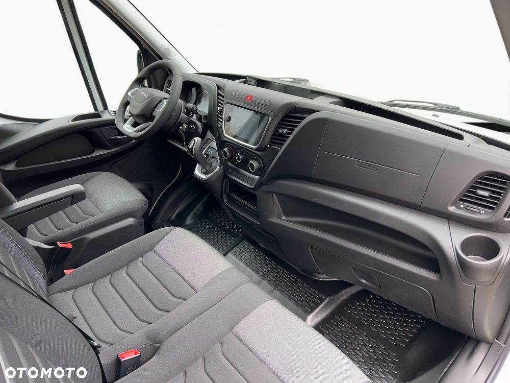 Iveco Daily L3H2 35S18HA V 3.0 Diesel 180KM Hi-Matic 2026 LEASING 100% - 11