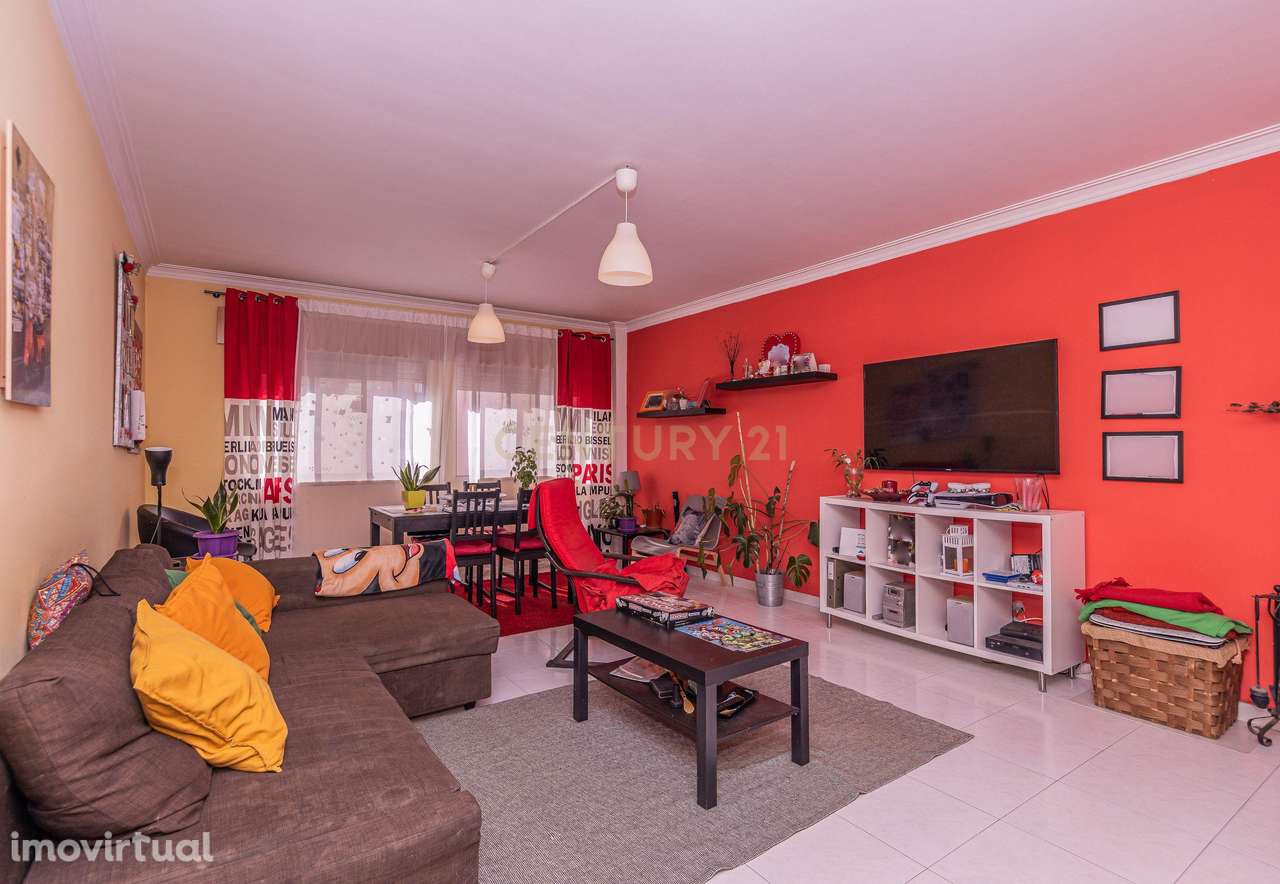 Apartamento T3 em S. Marcos/Cacém com Arrecadação - Grande imagem: 4/37