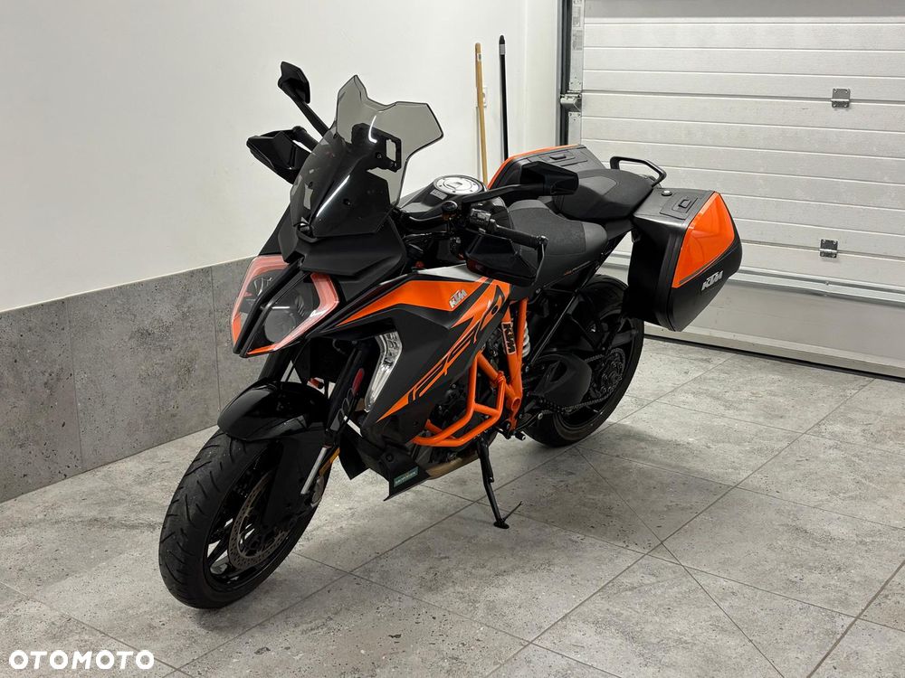 KTM Super Duke - 5