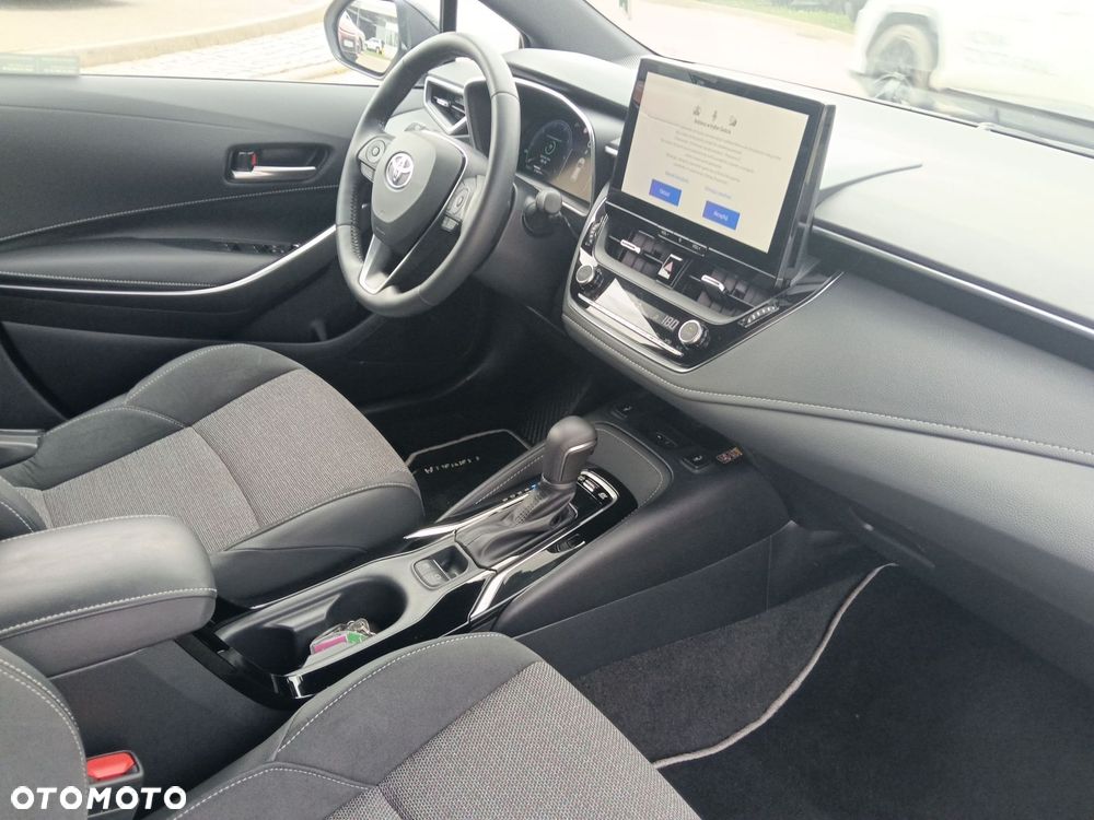 Toyota Corolla 1.8 Hybrid Style - 11
