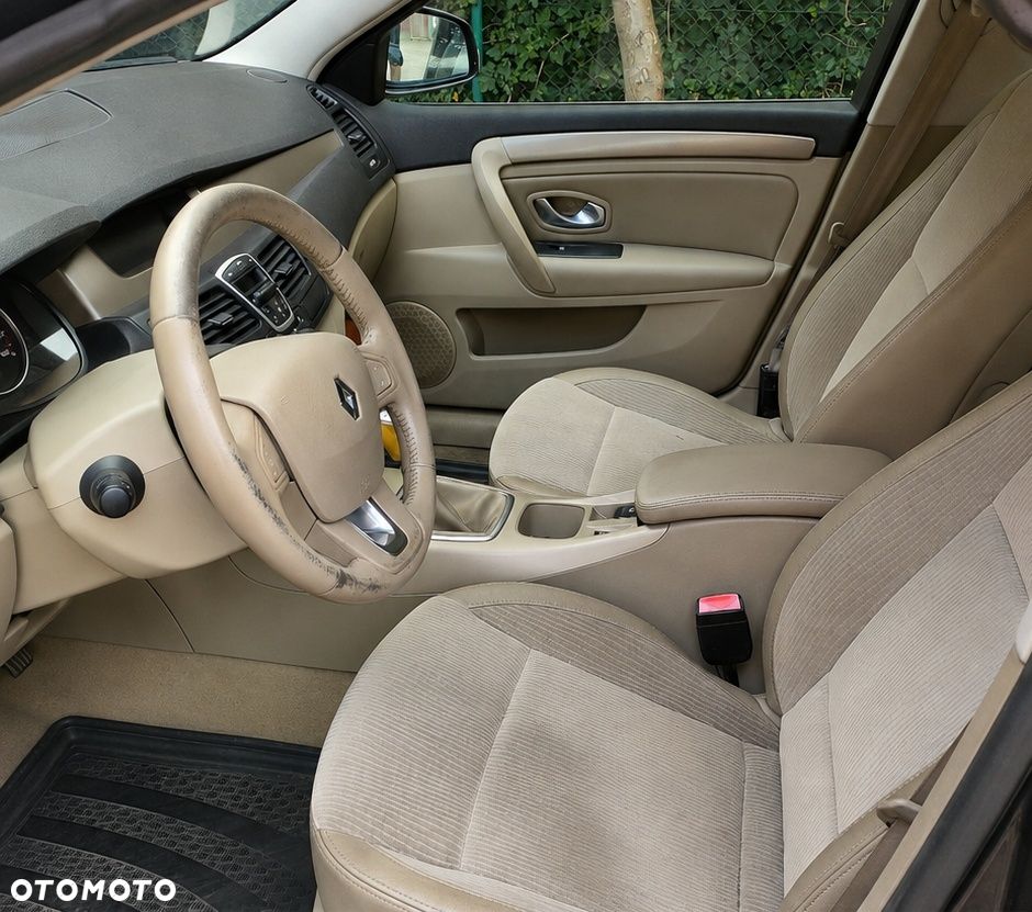 Renault Laguna - 7
