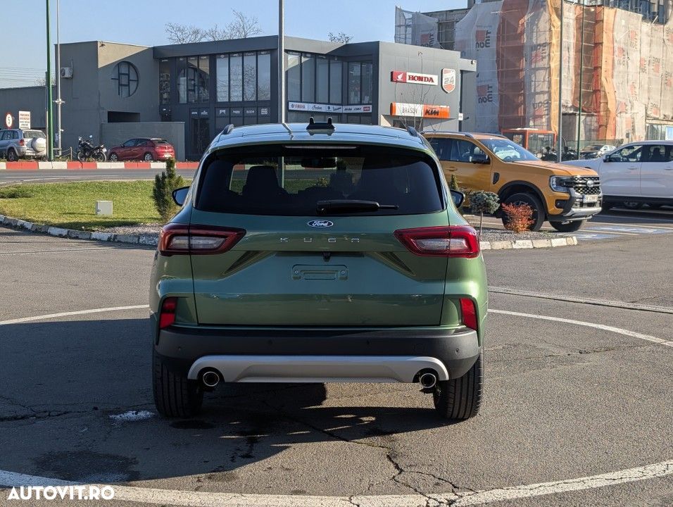 Ford Kuga - 8