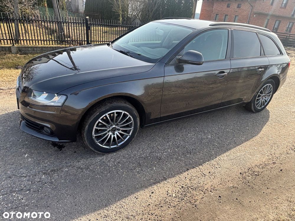 Audi A4 Avant 2.0 TDI DPF Ambition - 10