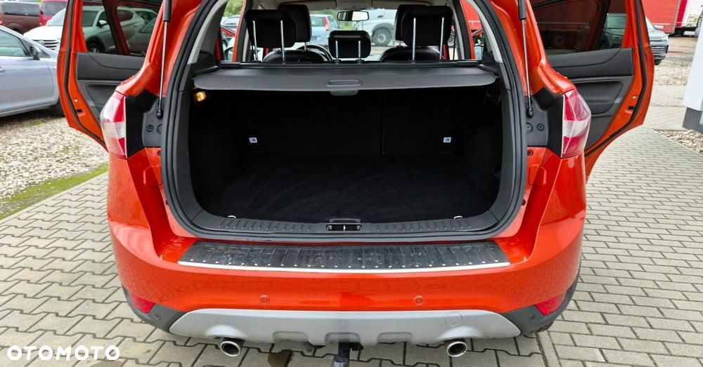 Ford Kuga - 25