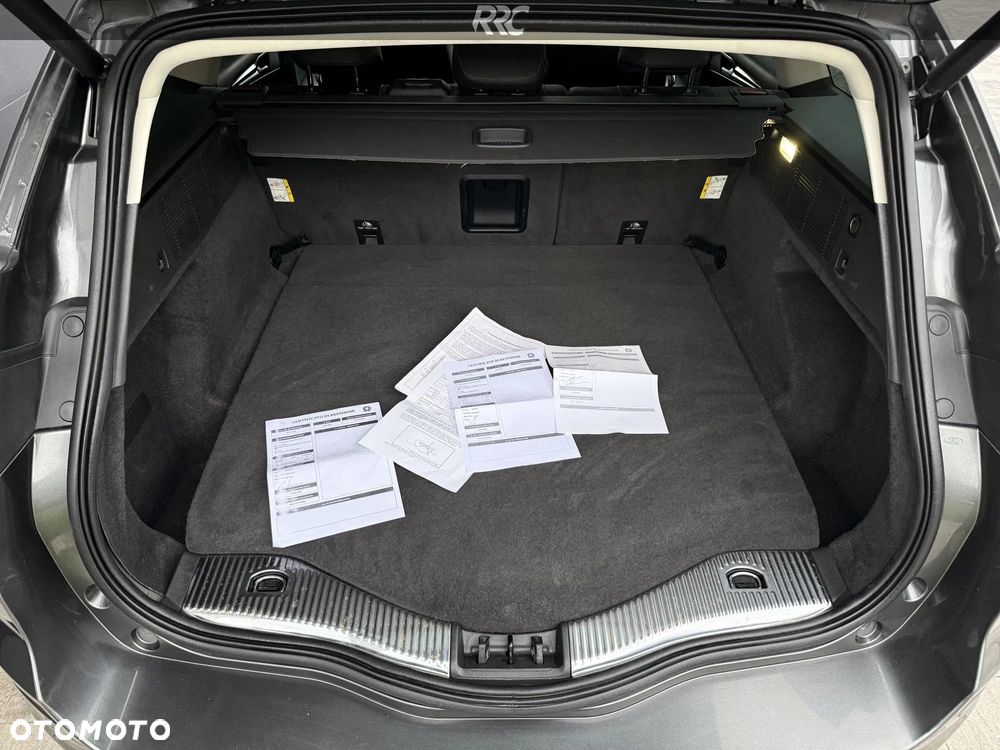 Ford Mondeo 2.0 TDCi Titanium PowerShift - 36