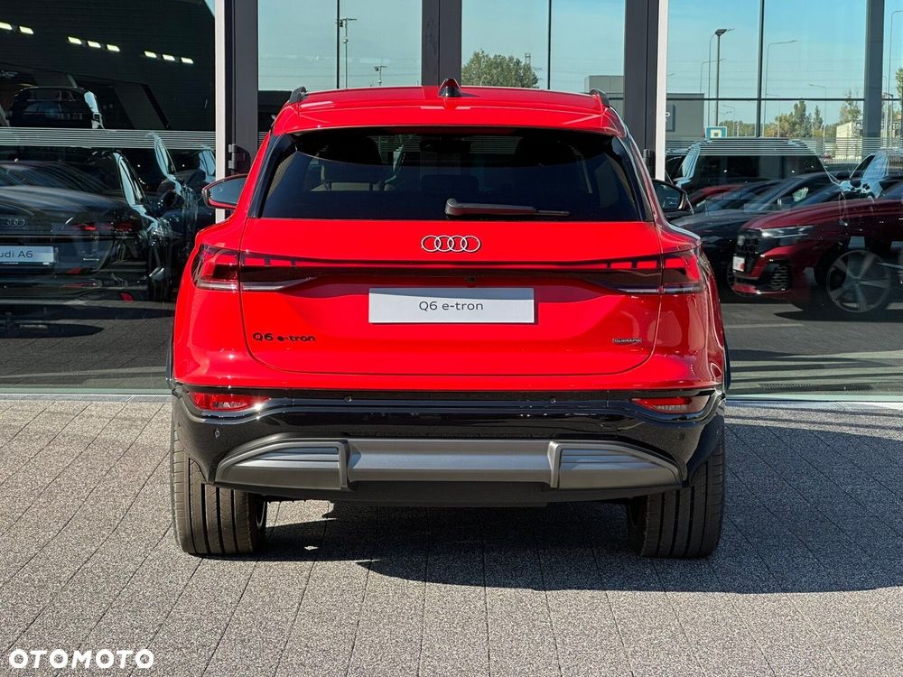 Audi Q6 e-tron - 8