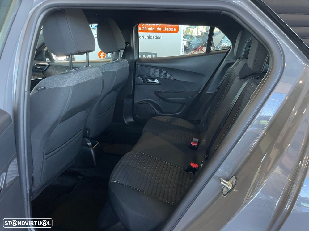 Peugeot 2008 1.2 PureTech Active - 21