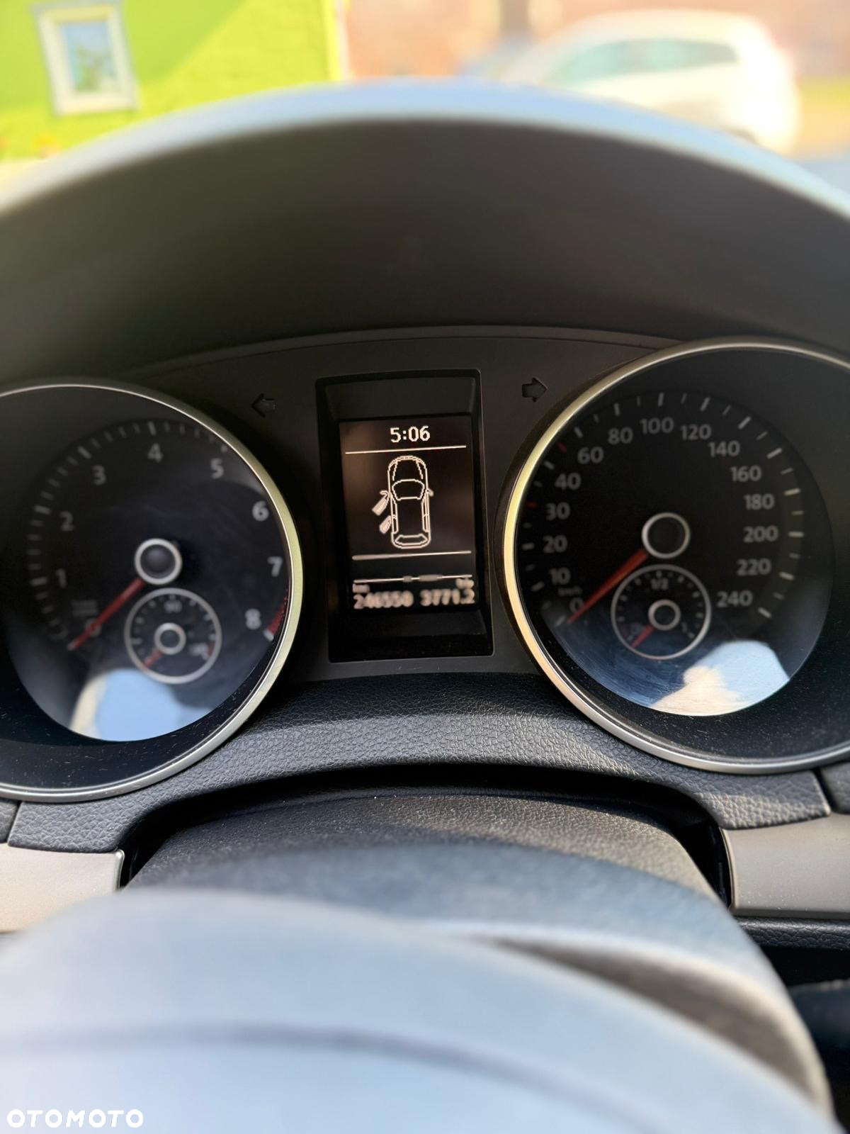 Volkswagen Golf VI 1.4 TSI Highline DSG - 11