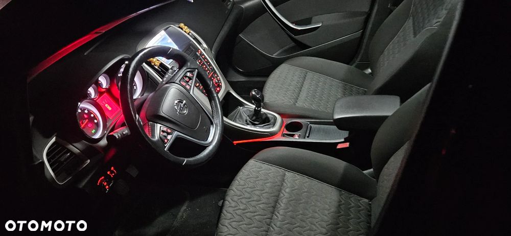 Opel Astra 1.4 T Active - 4