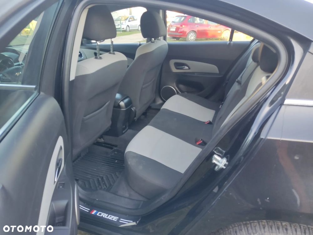Chevrolet Cruze 2.0 D LT - 8
