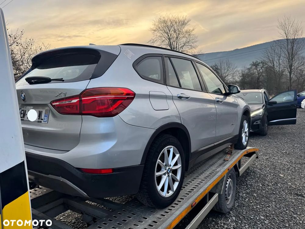BMW X1 xDrive18d Sport Line - 5