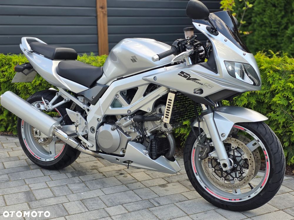 Suzuki SV