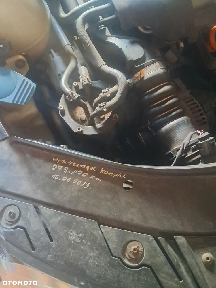 Volkswagen Passat - 7