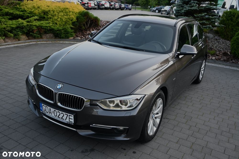 BMW Seria 3 320d Sport-Aut Luxury Line - 1