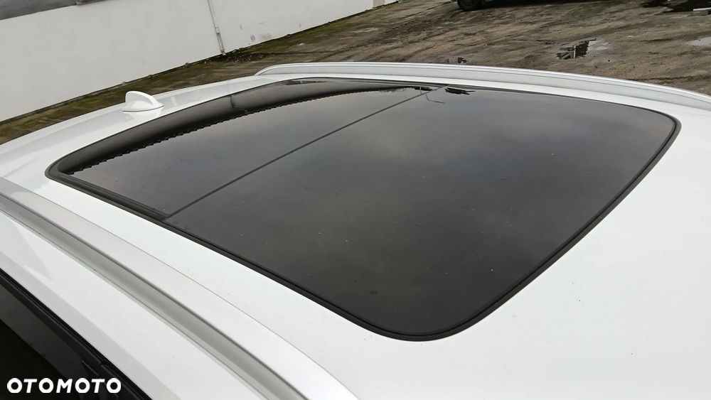 Volvo XC 40 T5 Recharge DKG Ultimate Bright - 33