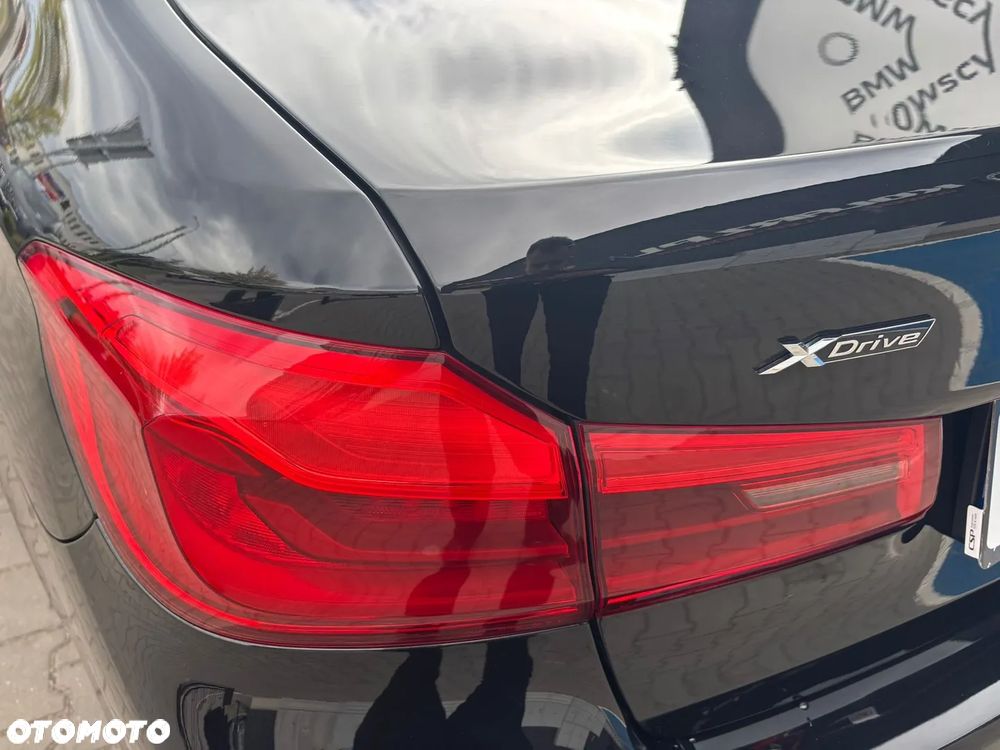 BMW Seria 5 520d Luxury Line - 26