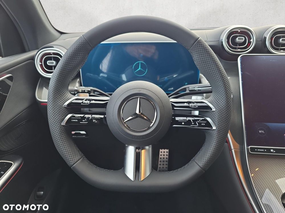 Mercedes-Benz GLC - 14