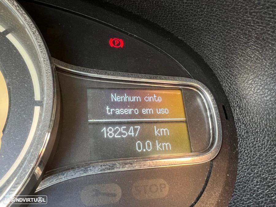 Renault Mégane Sport Tourer 1.5 dCi Limited - 12