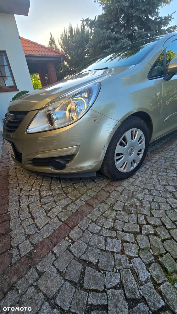 Opel Corsa 1.2 16V Cosmo - 5