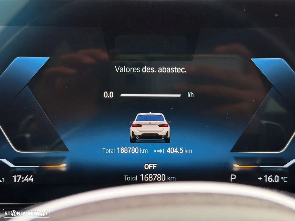 BMW 320 d Pack Desportivo M Auto - 27
