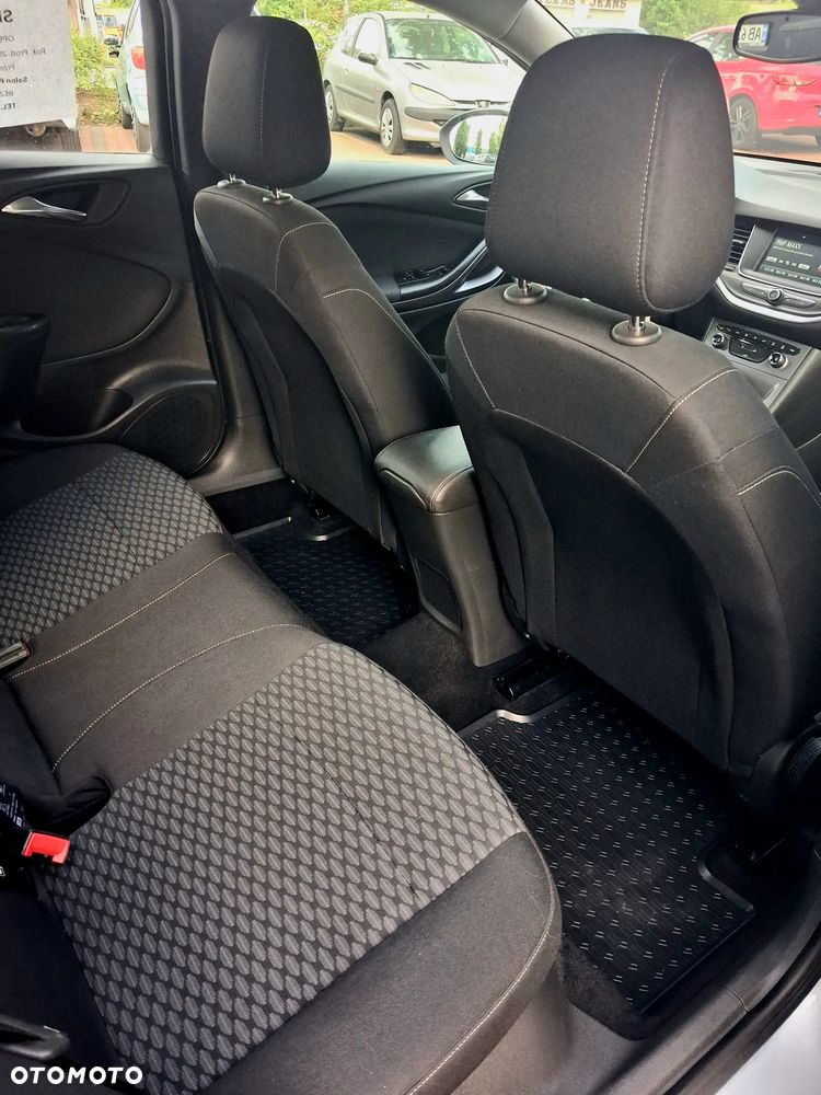 Opel Astra 1.4 T Enjoy - 4