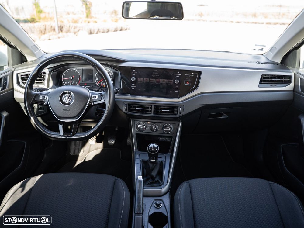 VW Polo 1.0 Confortline - 14