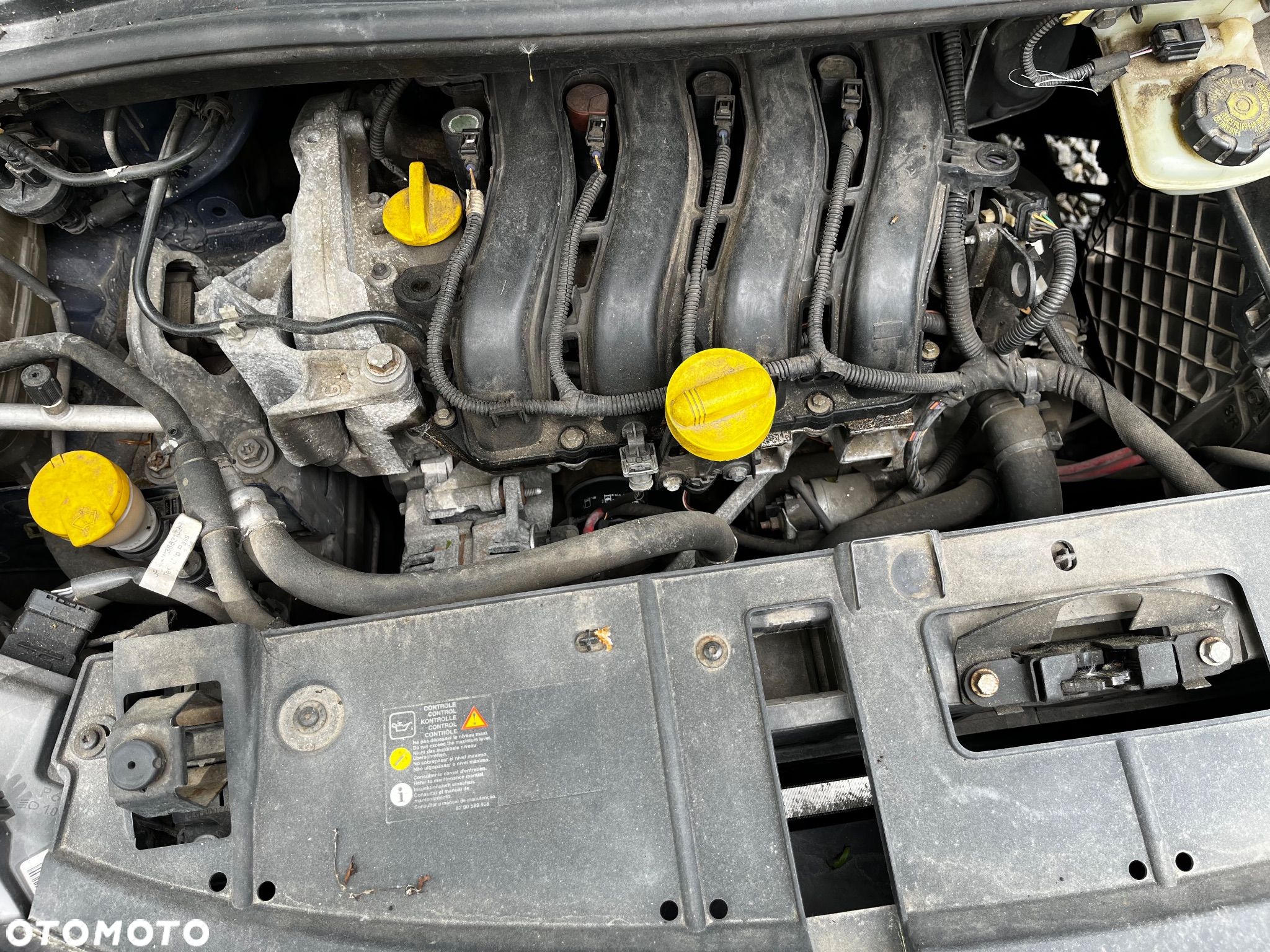 Silnik kompletny Megane Scenic III 1,6 16V 10rok K4M R858 - 1