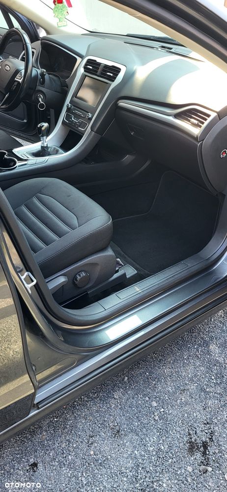 Ford Mondeo - 7