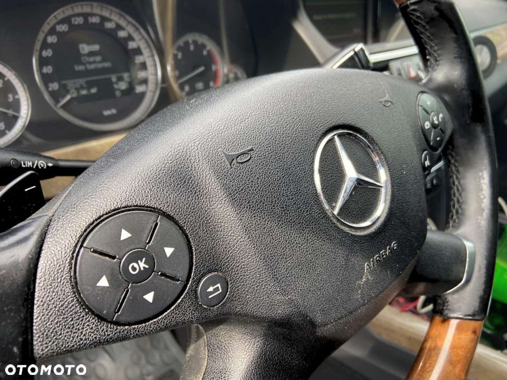 Mercedes-Benz Klasa E - 14
