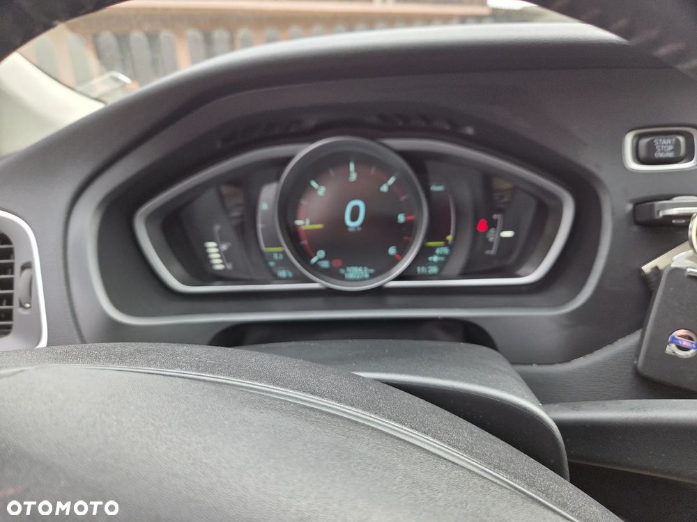 Volvo V40 D2 Base - 8