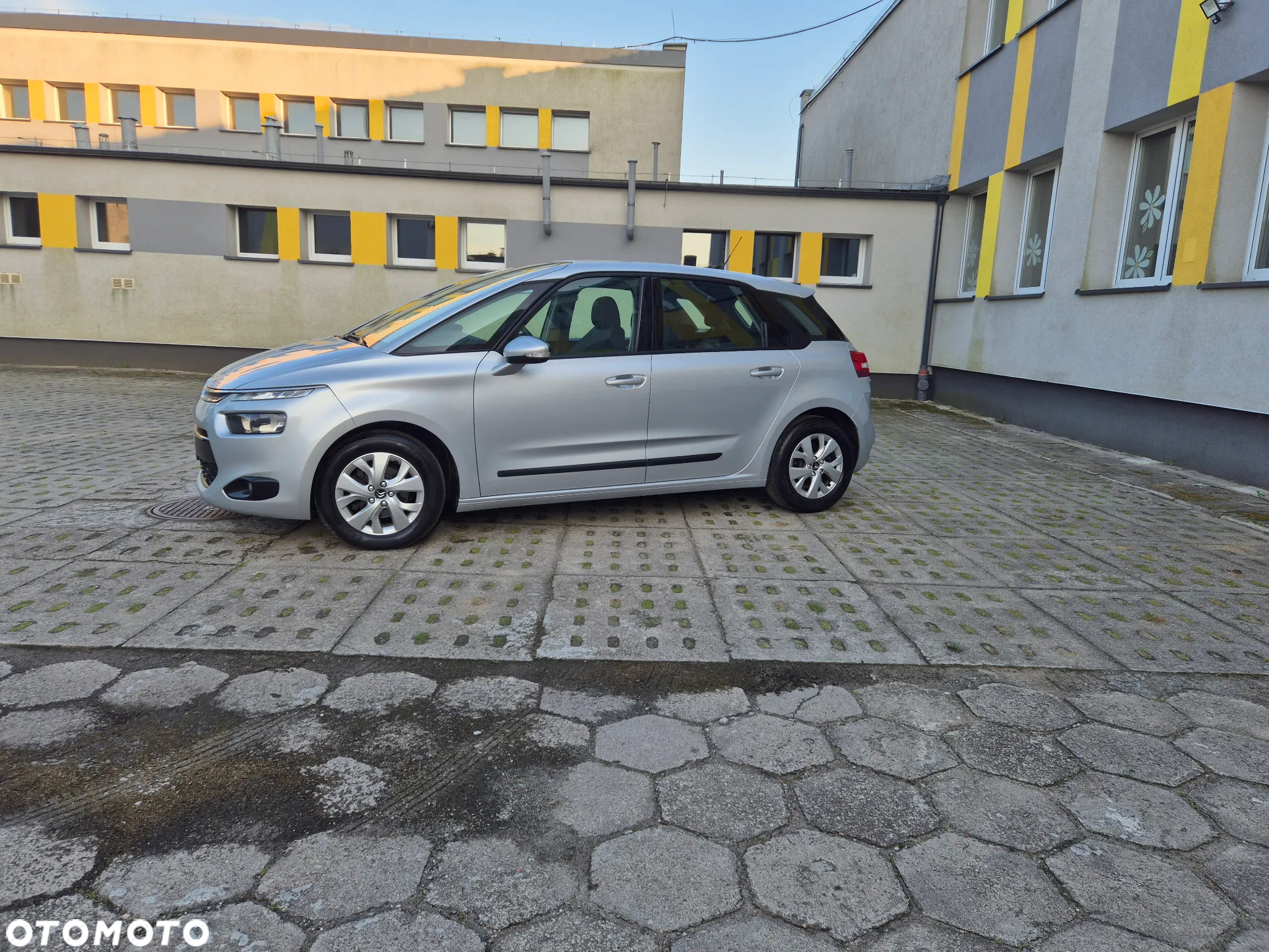 Citroën C4 Picasso 1.6 e-HDi Intensive ETG6 - 3