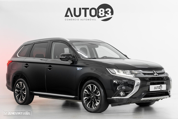 Mitsubishi Outlander 2.0 PHEV Instyle Navi