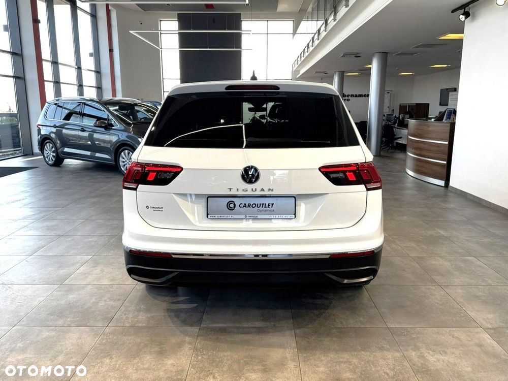Volkswagen Tiguan - 8