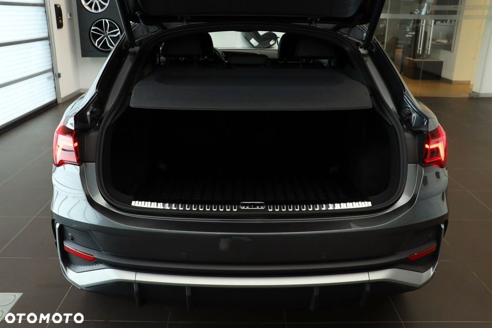 Audi Q3 - 6